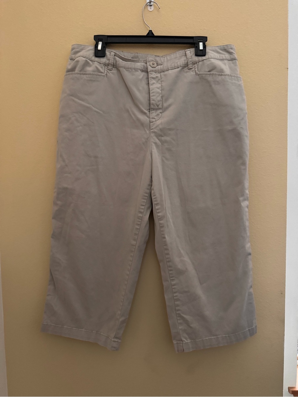 Women’s Croft & Barrow classic fit Cotton Khakis